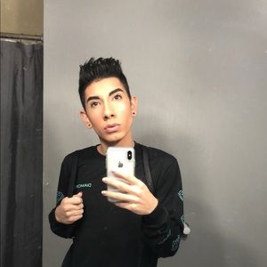 Meet your Posher, Elijah